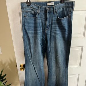 Banana Republic Flare Jeans size 32 NWOT